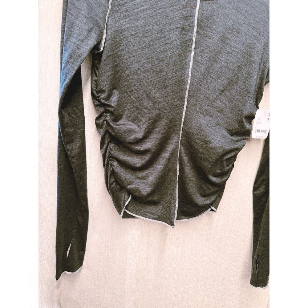 NWT Free People Movement Gray Right On Run Long Sleeve Top, Size Small - Picture 4 of 10